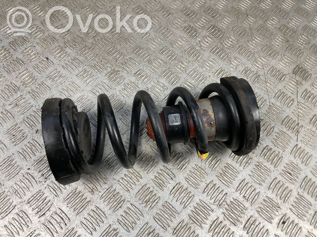 Rear coil spring   68231034AA