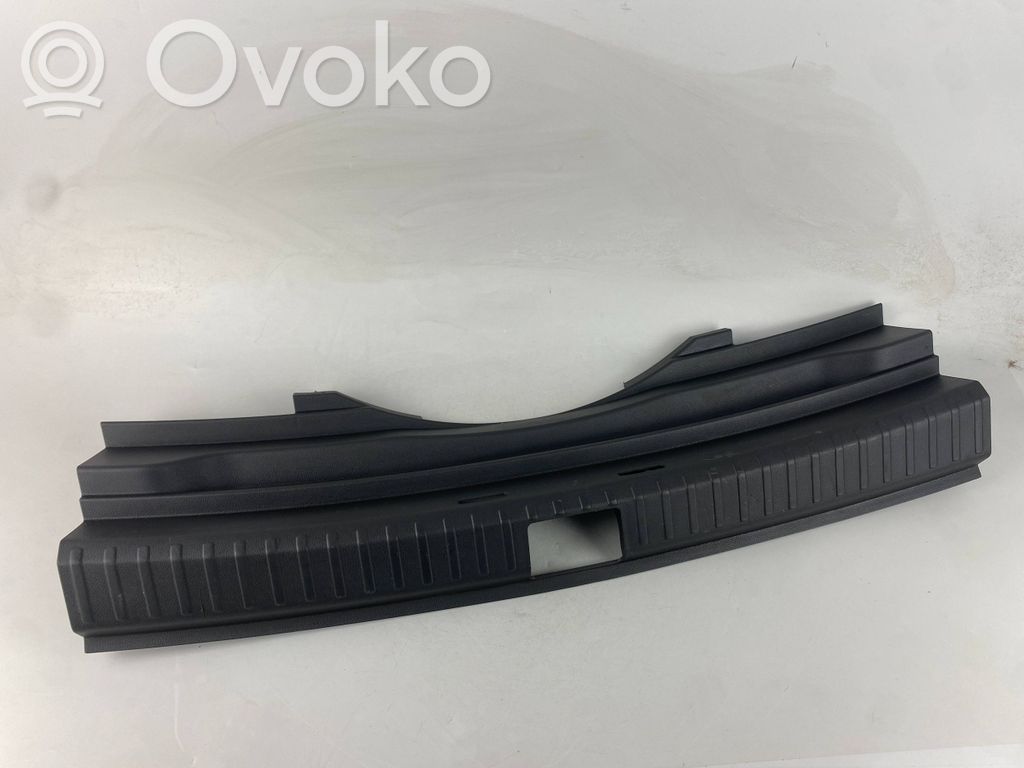 Skoda Karoq Tavaratilan kynnyksen suoja 
