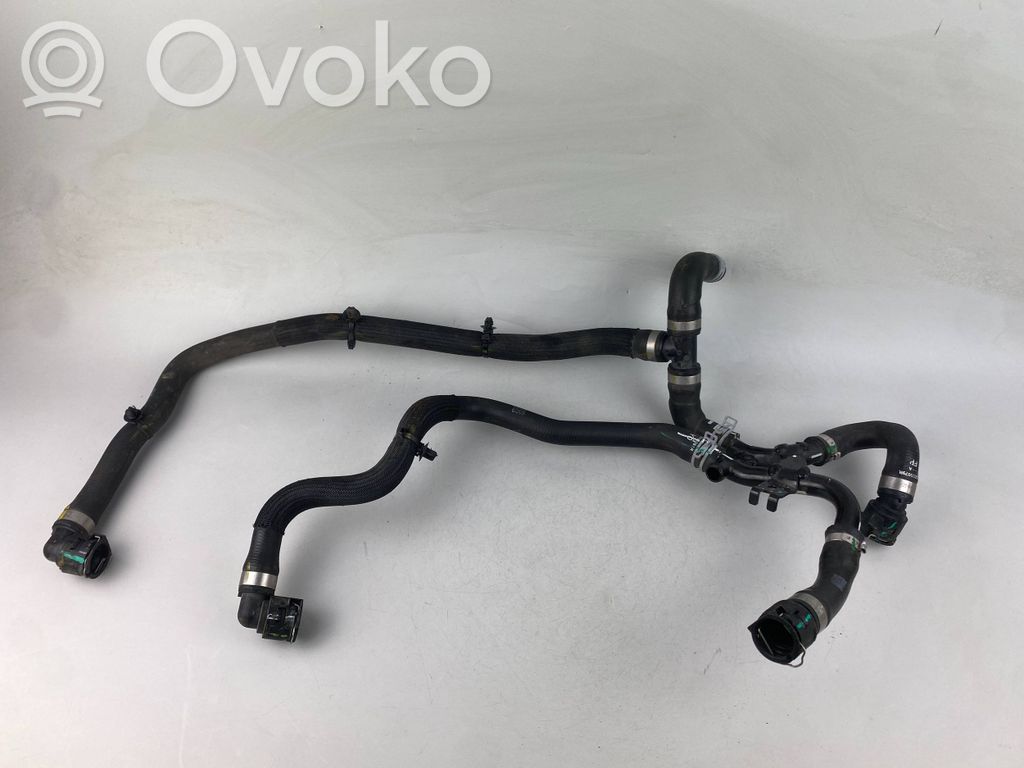 Renault Arkana Engine coolant pipe/hose 
