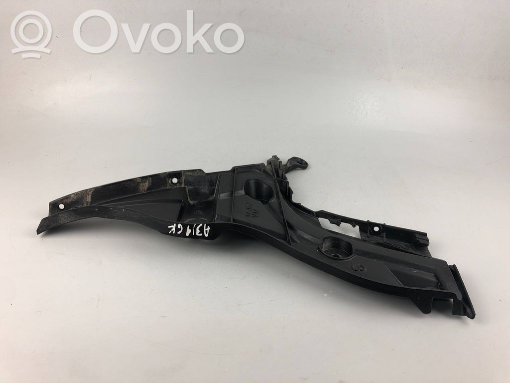 Audi A3 S3 8V Soporte de montaje del parachoques trasero 