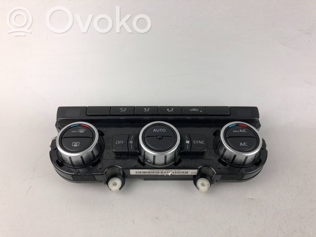 Volkswagen PASSAT B7 Climate control unit 