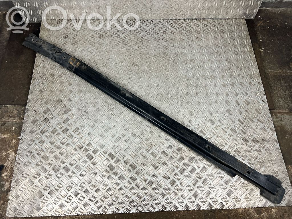 Audi Q4 e-tron Protecție inferioară laterală 