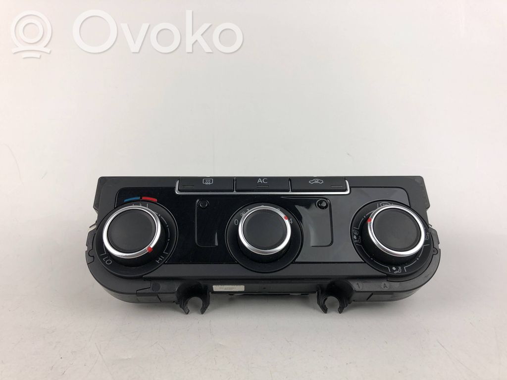 Volkswagen Jetta VI Climate control unit 
