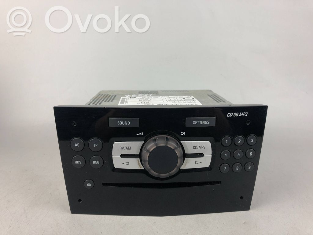 Opel Corsa D Panel / Radioodtwarzacz CD/DVD/GPS 