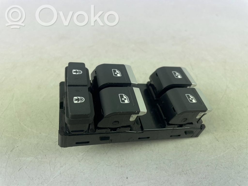 Audi Q4 e-tron Electric window control switch 