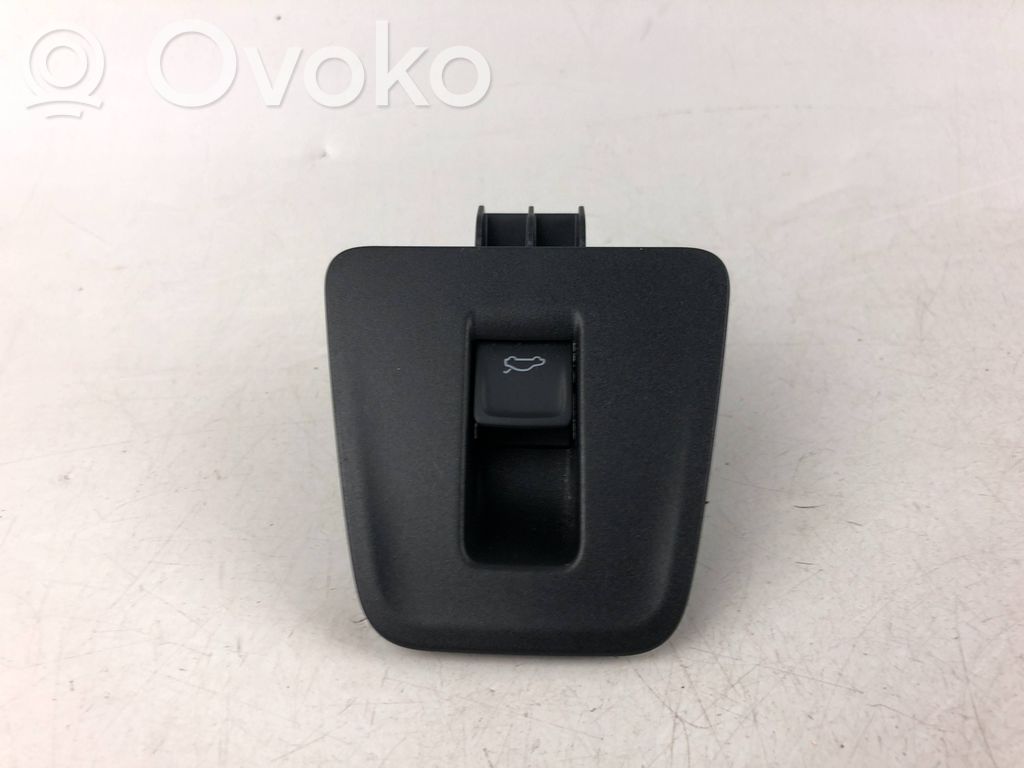 Przełącznik / Przycisk otwierania klapy bagażnika   3G0959831,5NA868247
