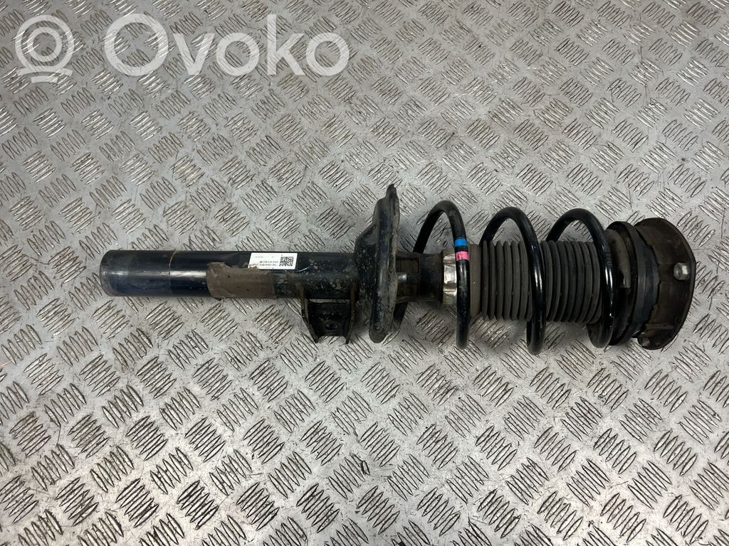 Volkswagen Golf VIII Ansamblu amortizor cu arc față 