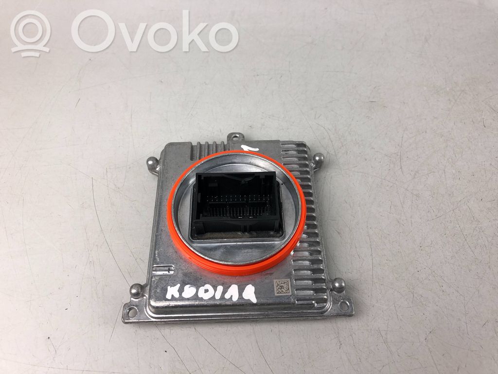Skoda Kodiaq Lastre de faros xenón 