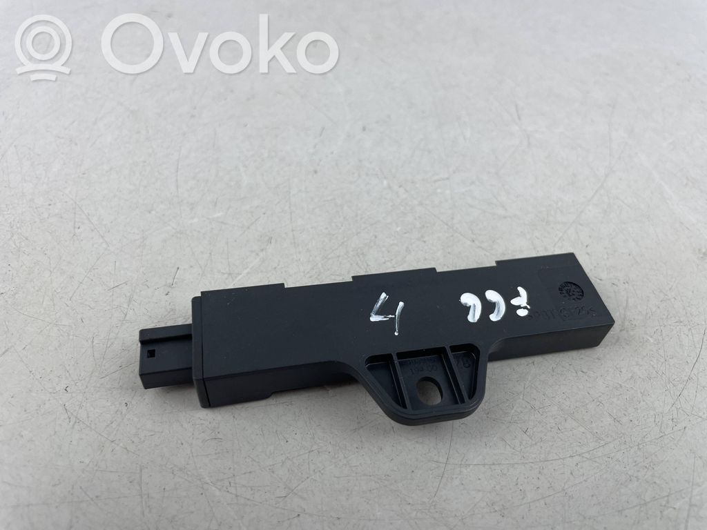 Mini F66 Antenne intérieure accès confort 