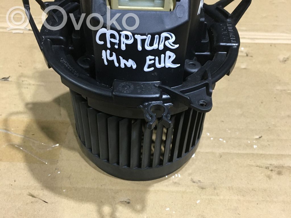 Renault Captur Вентилятор печки 
