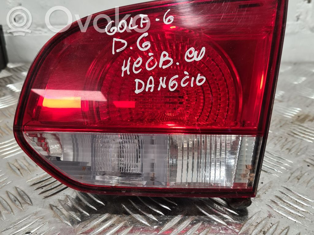 Volkswagen Golf VI Lampy tylnej klapy bagażnika 