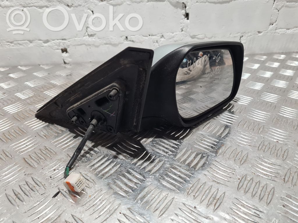Front door electric wing mirror