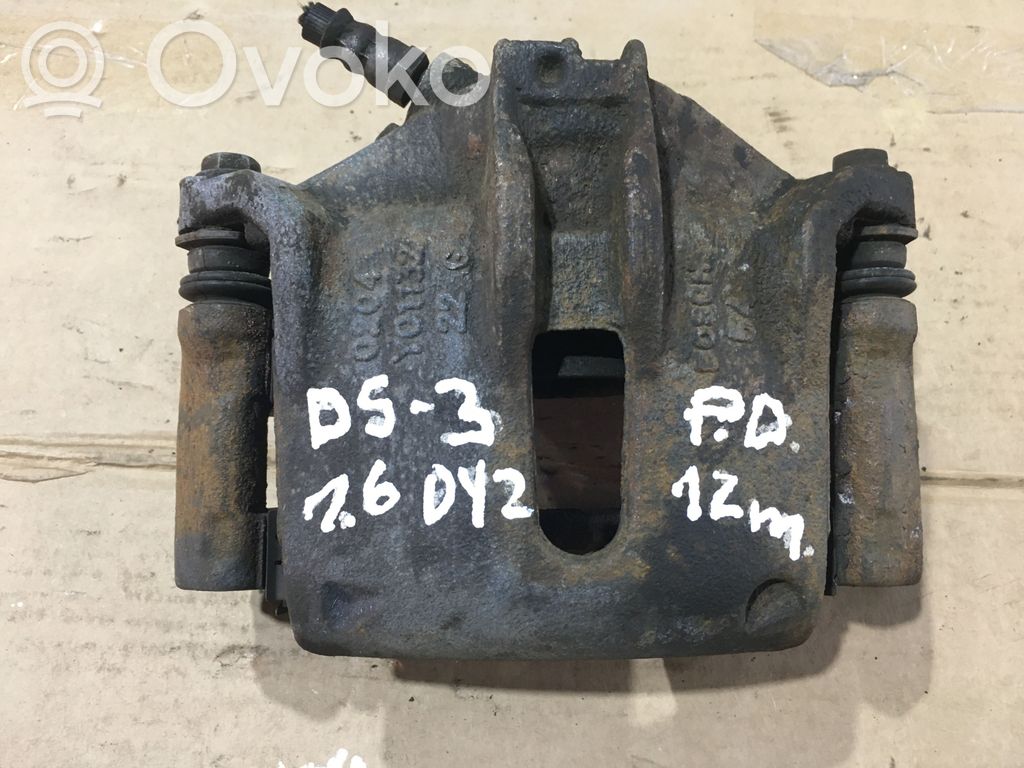Front brake caliper
