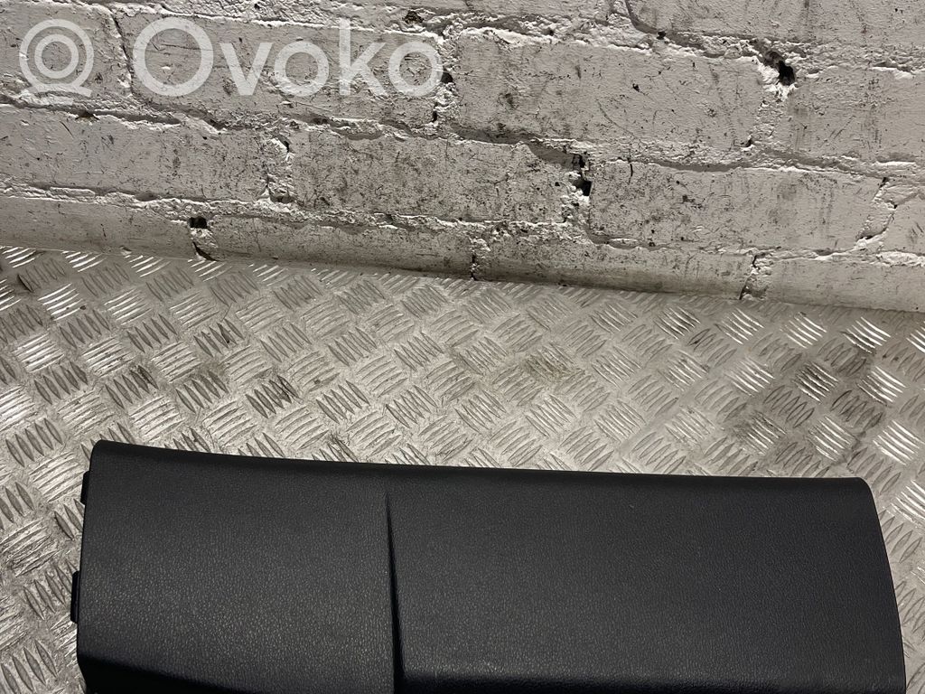 BMW X6 E71 (B) pillar trim (bottom) 