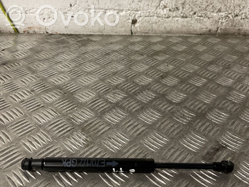 BMW X6 E71 Dzinēja pārsega amortizators 