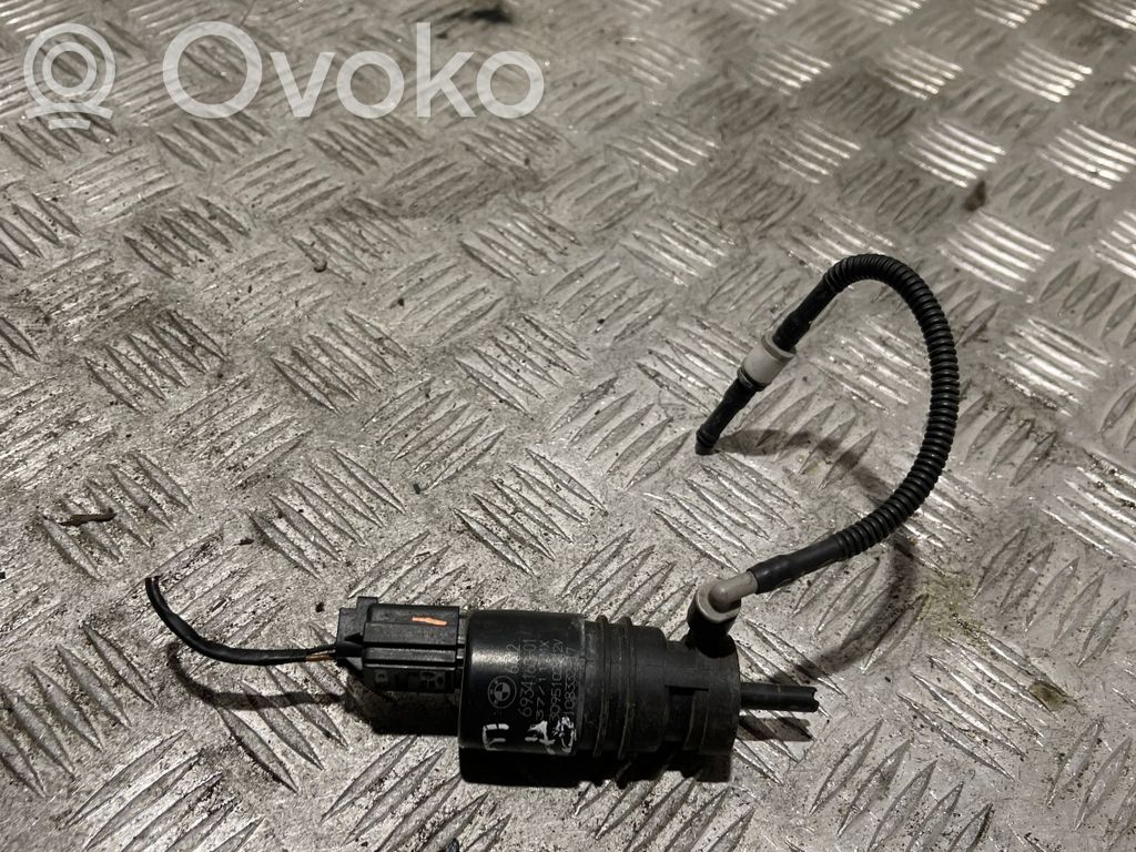 BMW X5 E70 Windscreen/windshield washer pump 