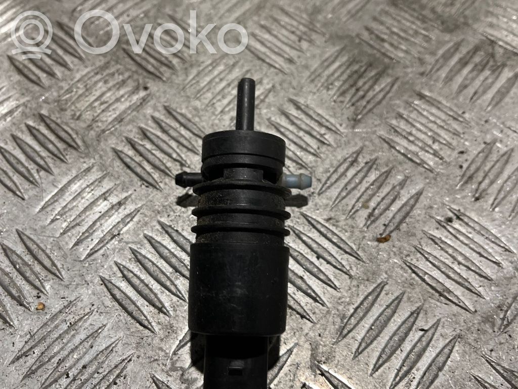 Windscreen/windshield washer pump   13250357,01450175,90492357