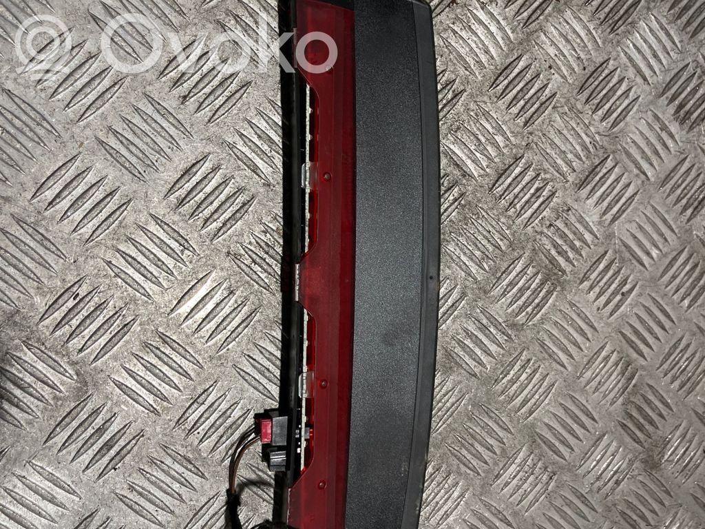 Audi A8 S8 D4 4H Papildomas stop žibintas 