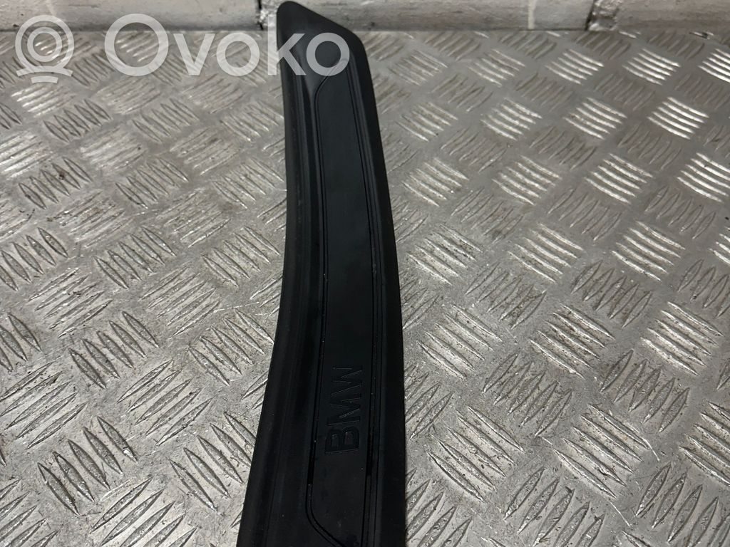 BMW 1 F20 F21 Listwa progowa przednia 