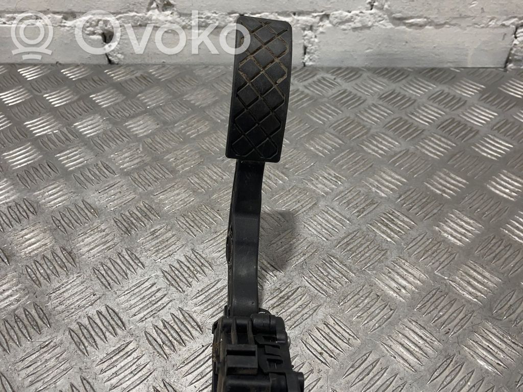 Volkswagen Polo V 6R Accelerator throttle pedal 