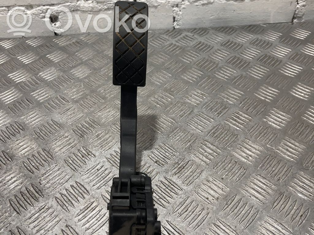 Volkswagen Polo V 6R Accelerator throttle pedal 