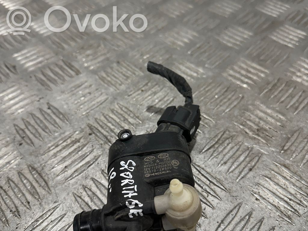 KIA Sportage Windscreen/windshield washer pump 