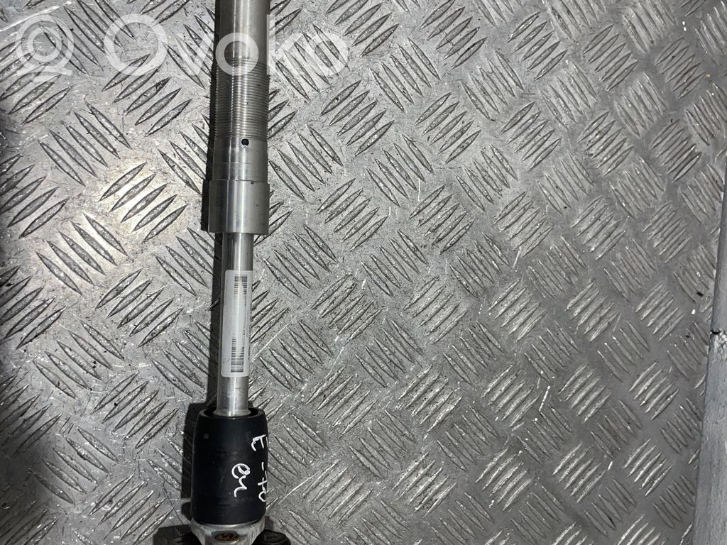 BMW X5 E70 Steering column universal joint 
