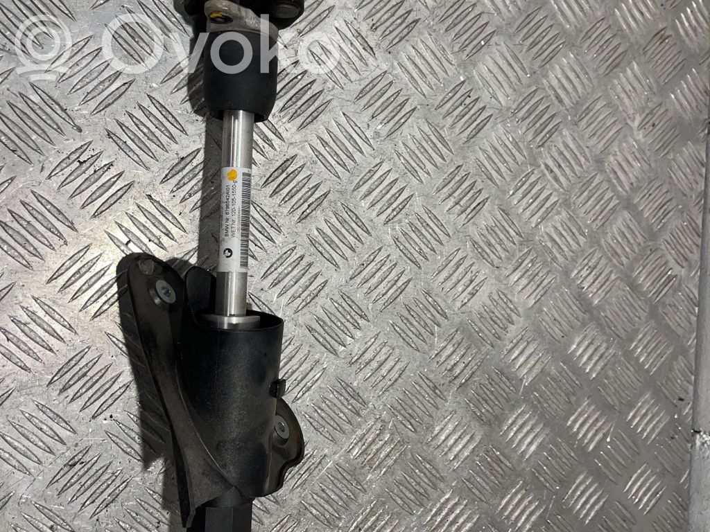 Steering column universal joint   6796542