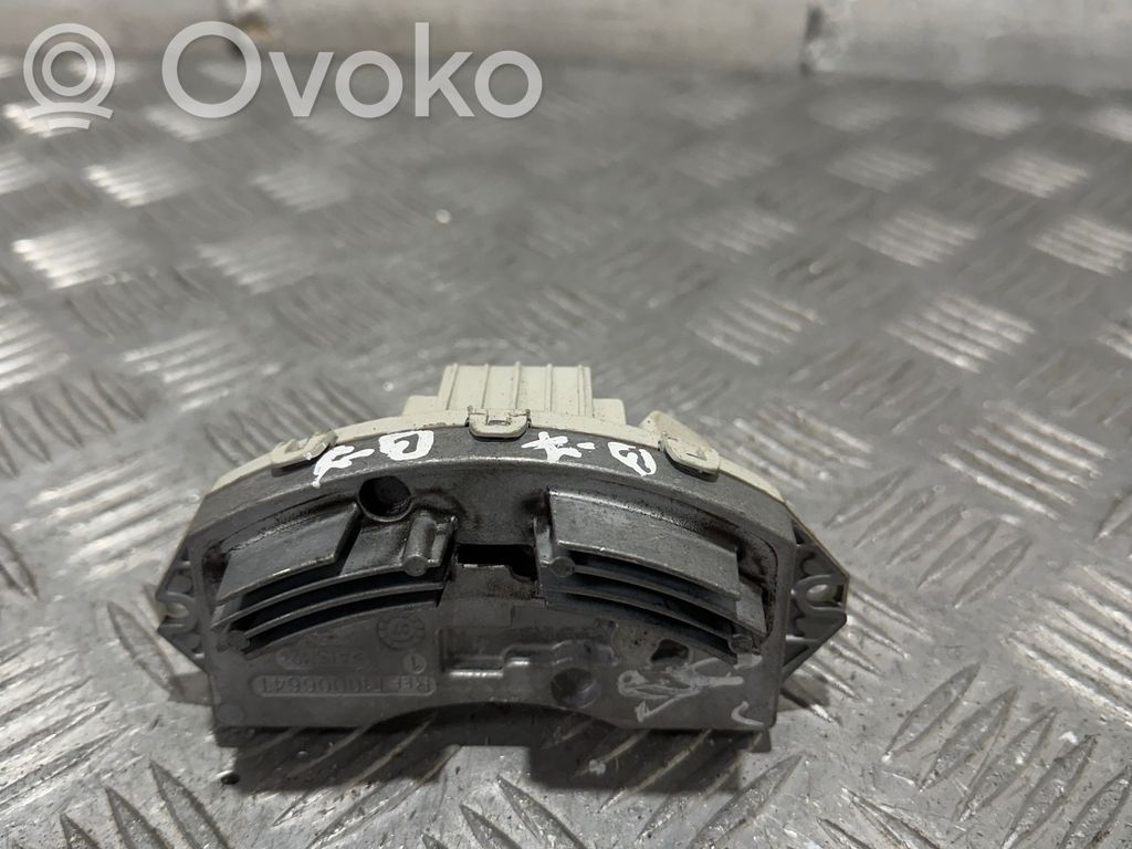BMW X5 E70 Lämpöpuhaltimen moottorin vastus 