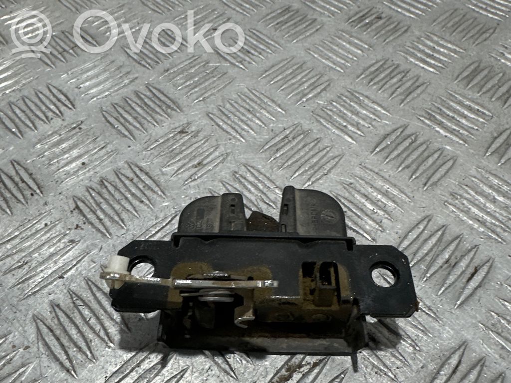 Volkswagen Caddy Tailgate/trunk/boot lock/catch/latch 