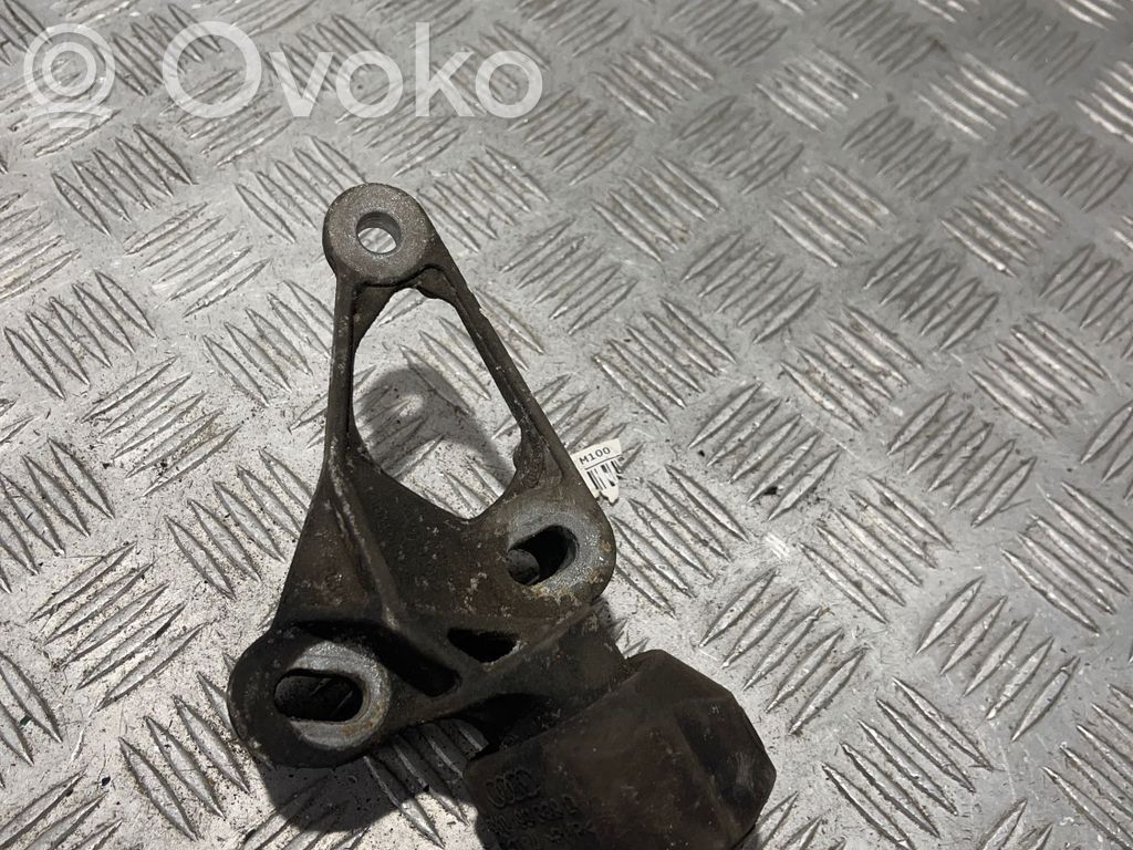 Audi A4 S4 B8 8K Engine mount bracket 