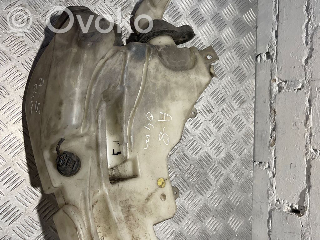 Audi A8 S8 D3 4E Langų skysčio bakelis 