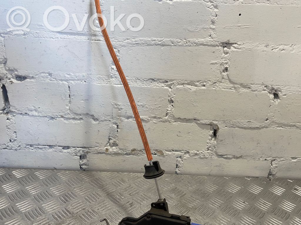 Audi A3 S3 A3 Sportback 8P Front door lock 