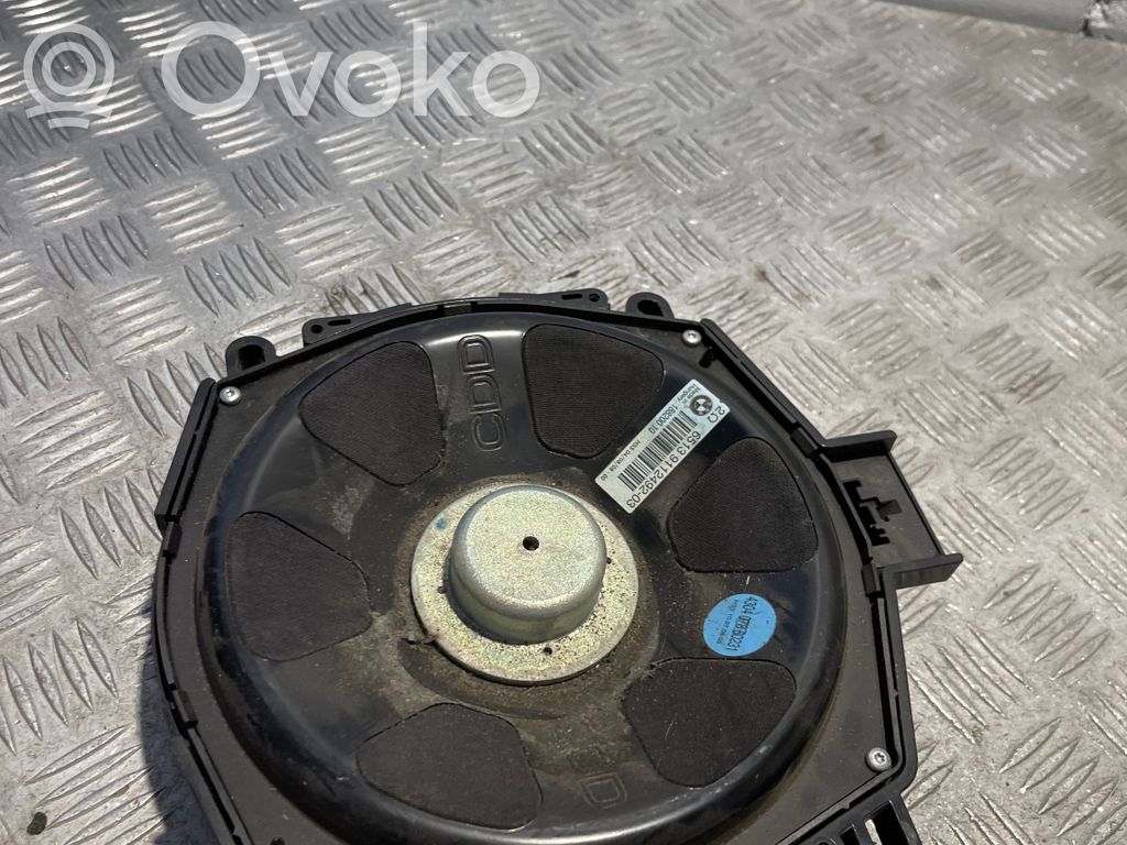 BMW 5 E60 E61 Altavoz subwoofer 
