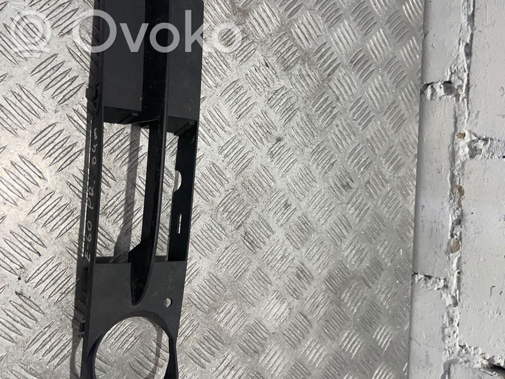 BMW 5 E60 E61 Front bumper lower grill 