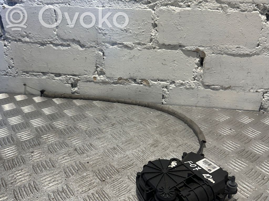 BMW 5 GT F07 Siłownik elektryczny podnoszenia klapy tylnej / bagażnika 