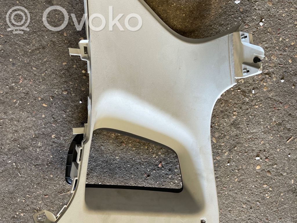 Volkswagen Tiguan Osłona środkowa słupka / C 