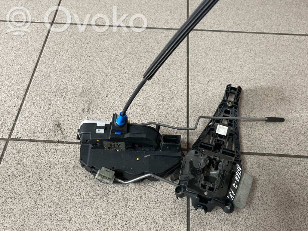Opel Astra J Etuoven lukko 