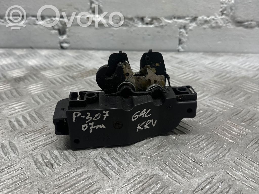 Peugeot 307 Aizmugurējā pārsega slēdzene 