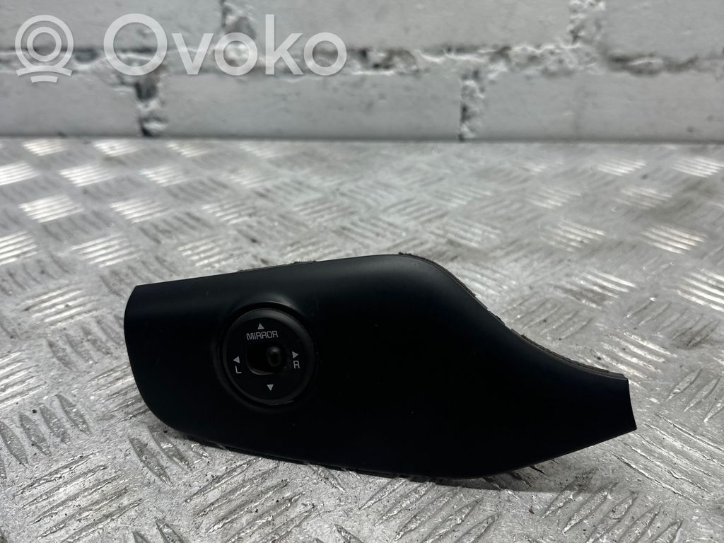KIA Ceed Interruptor del espejo lateral 
