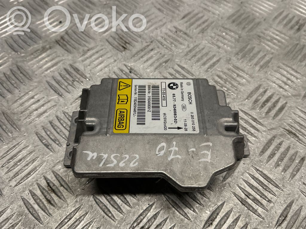 BMW X5 E70 Airbag control unit/module 