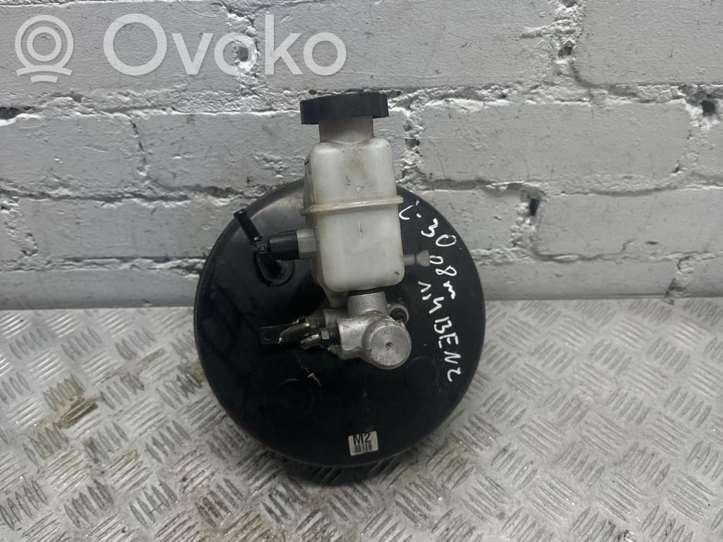 Hyundai i30 Brake booster 
