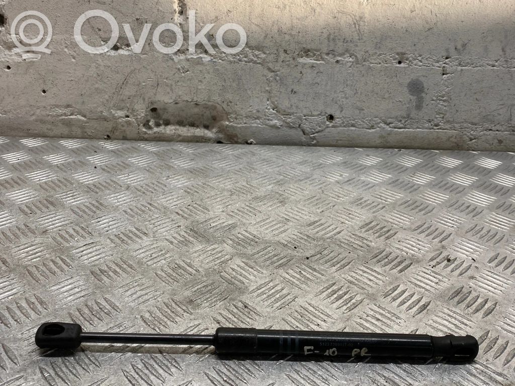BMW 5 F10 F11 Siłownik maski przedniej 