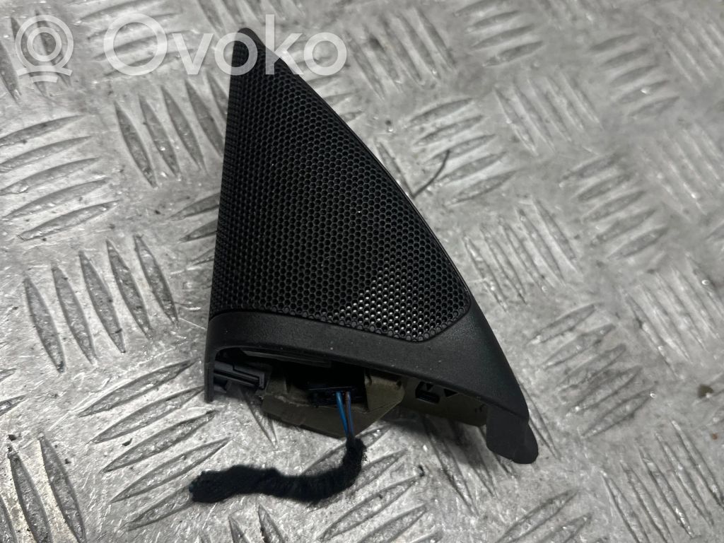 Opel Insignia A Altavoz de alta frecuencia en la puerta delantera 