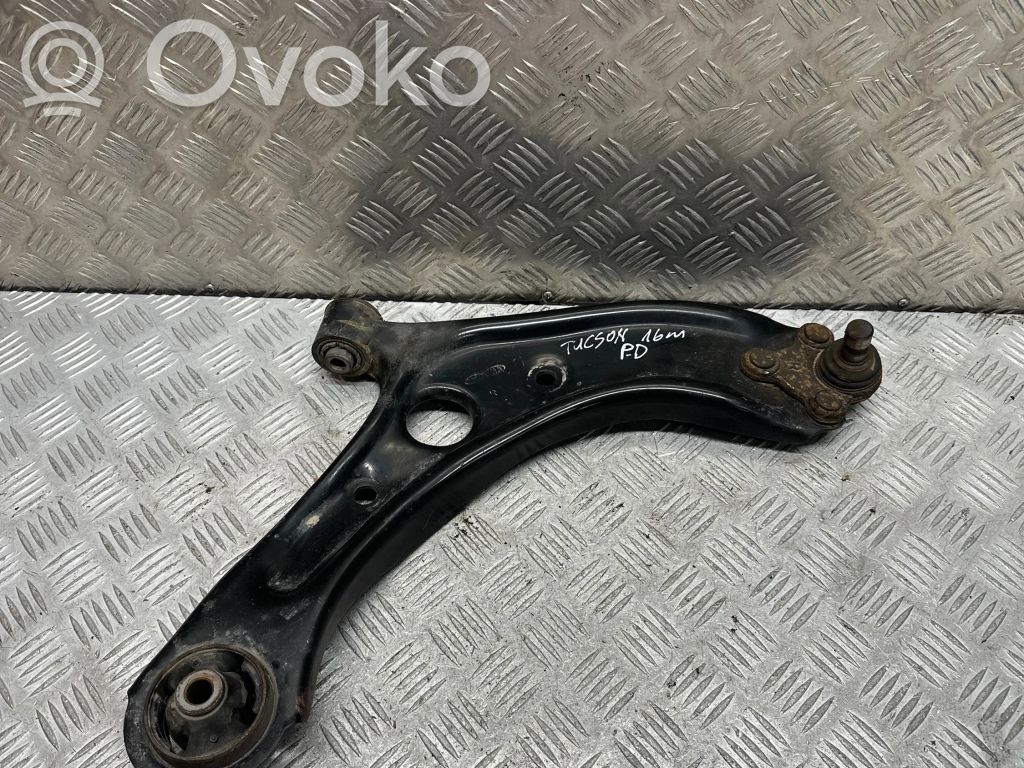 Hyundai Tucson TL Dolny wahacz przedni 