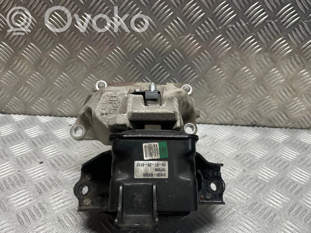 Hyundai Tucson TL Engine mount bracket 