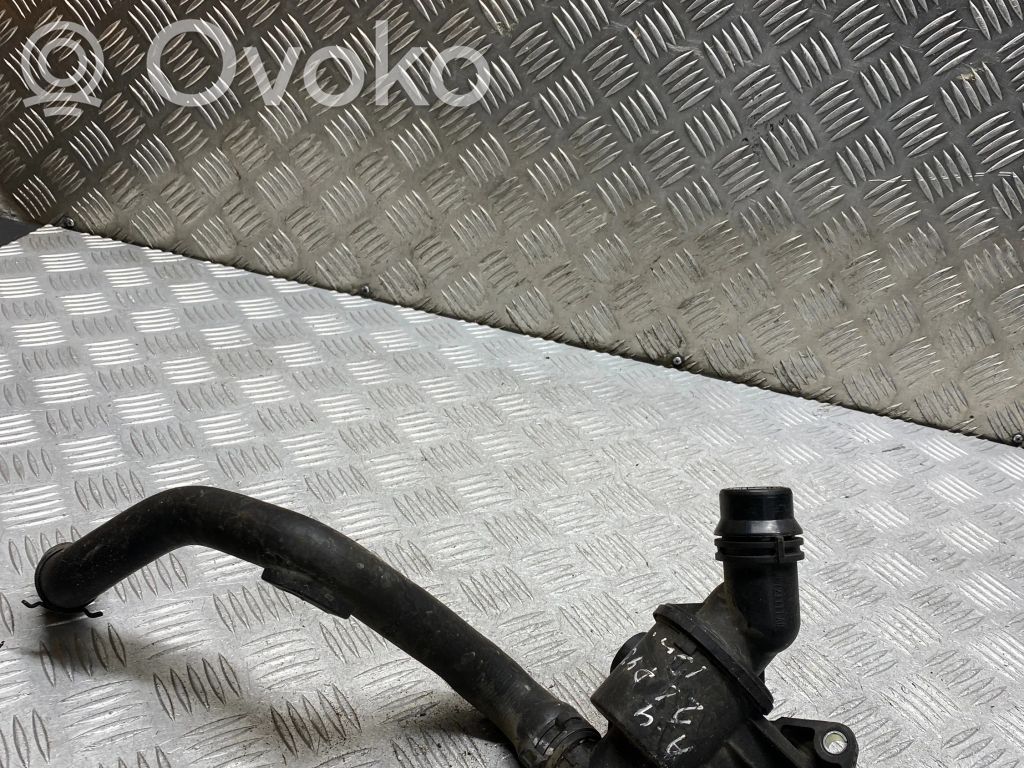 Audi A4 S4 B8 8K Carcasa del termostato 