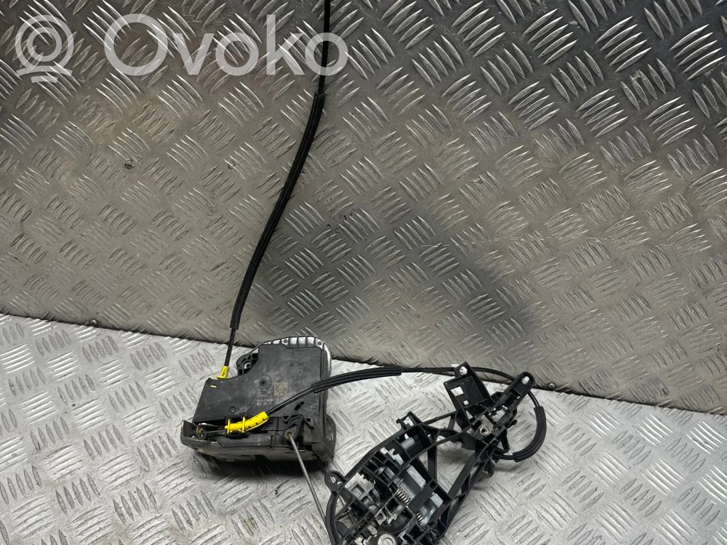 Opel Astra K Etuoven lukko 