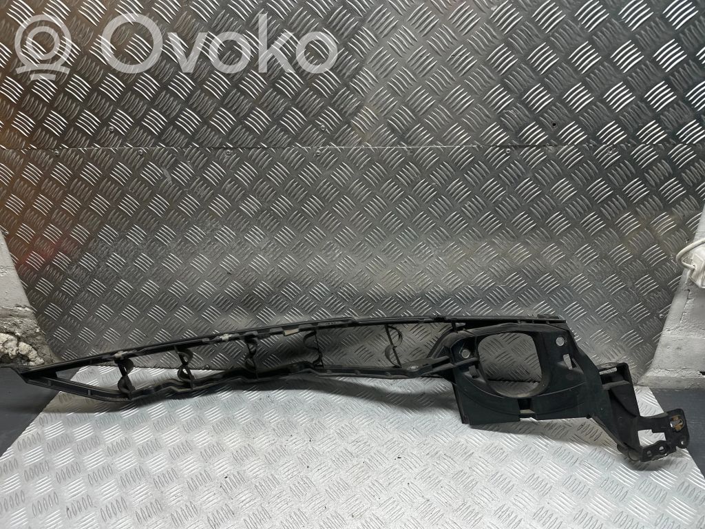 BMW X5 E70 Laikiklis sparno 