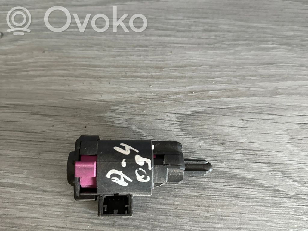 Audi A4 S4 B8 8K Sensor Bremspedal 